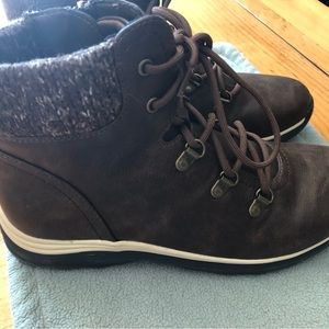 Women’s  baretrap boots size 8 1/2